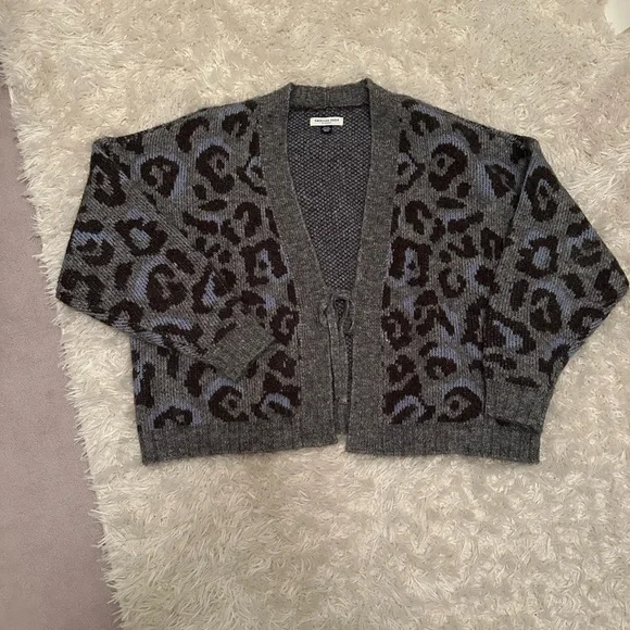 American Eagle Whoa So Soft Tie front cardigan - Picture 2 of 2
